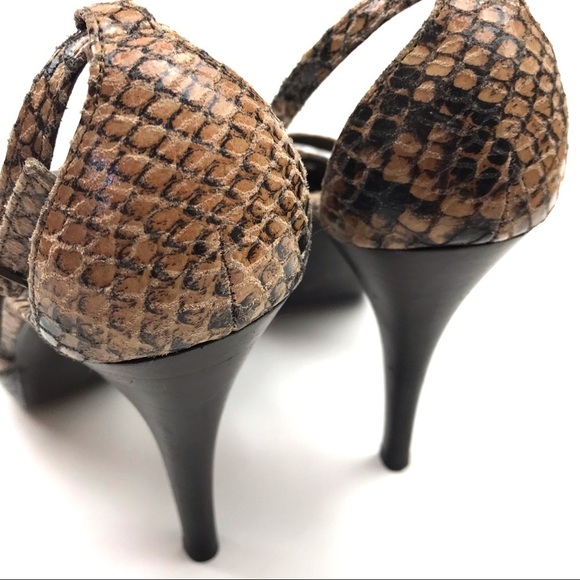 Stuart Weitzman Platforms - Picture 6 of 7